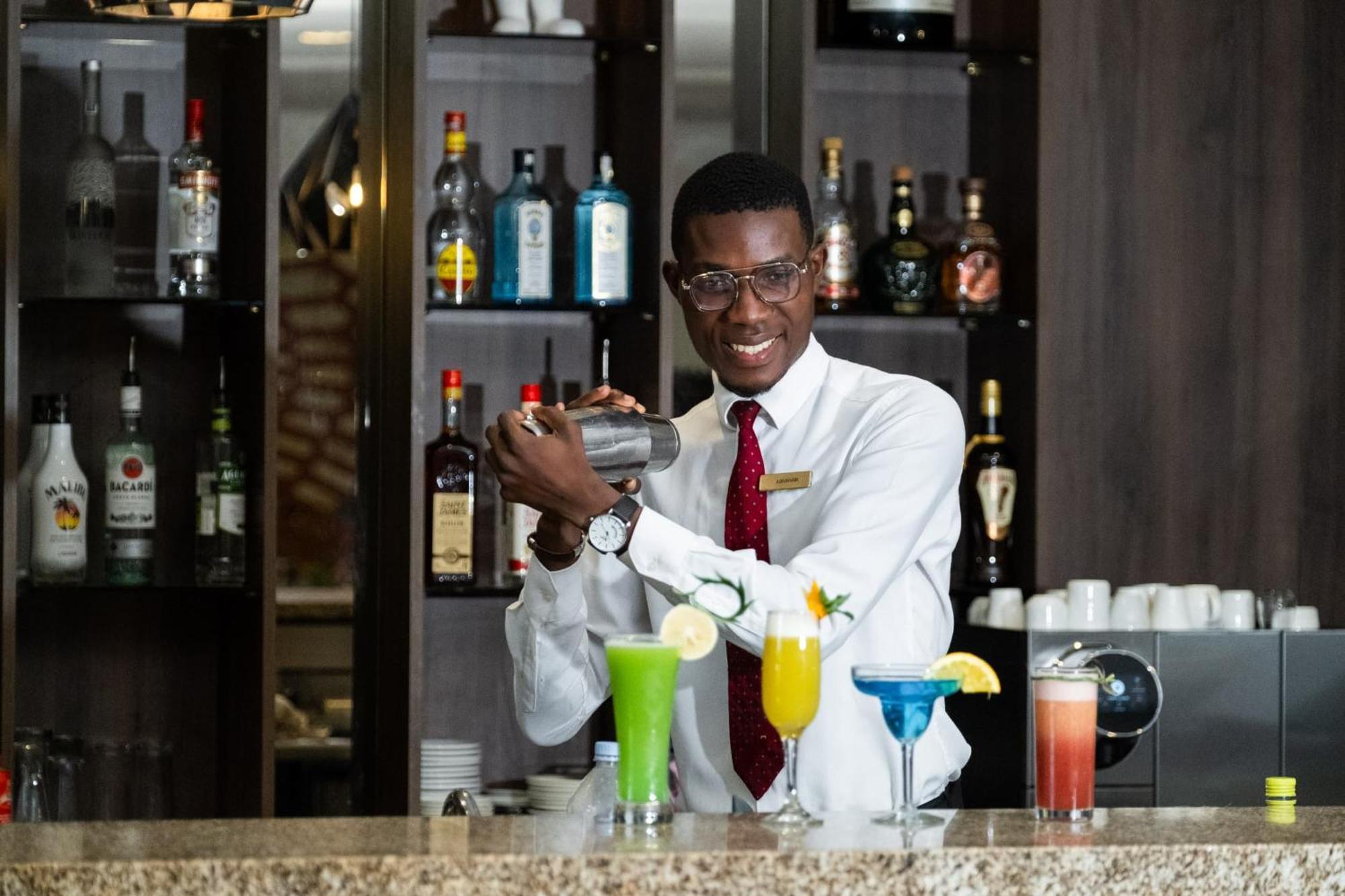 Azalai Hotel Abidjan Exteriör bild